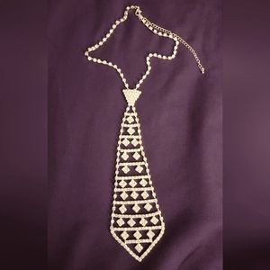 Tie bling necklace